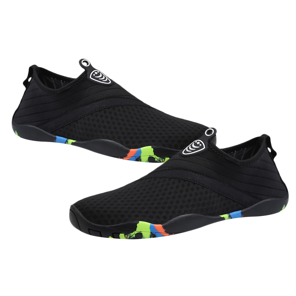 Antislip waterschoenen voor vo - Water Shoes recensie en prijs